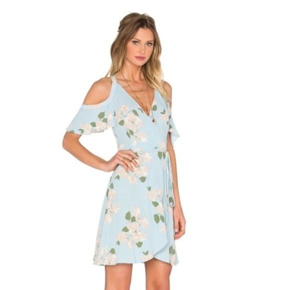 Privacy Please Delta floral cold shoulder wrap Dress light Blue XS - Picture 3 of 11
